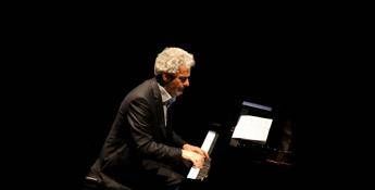 Da Proietti alla Mannoia, da Piovani a Alex Britti, al via il Natale al Parco della Musica Da Proietti alla Mannoia, da Piovani a Alex Britti, al via il Natale al Parco della Musica